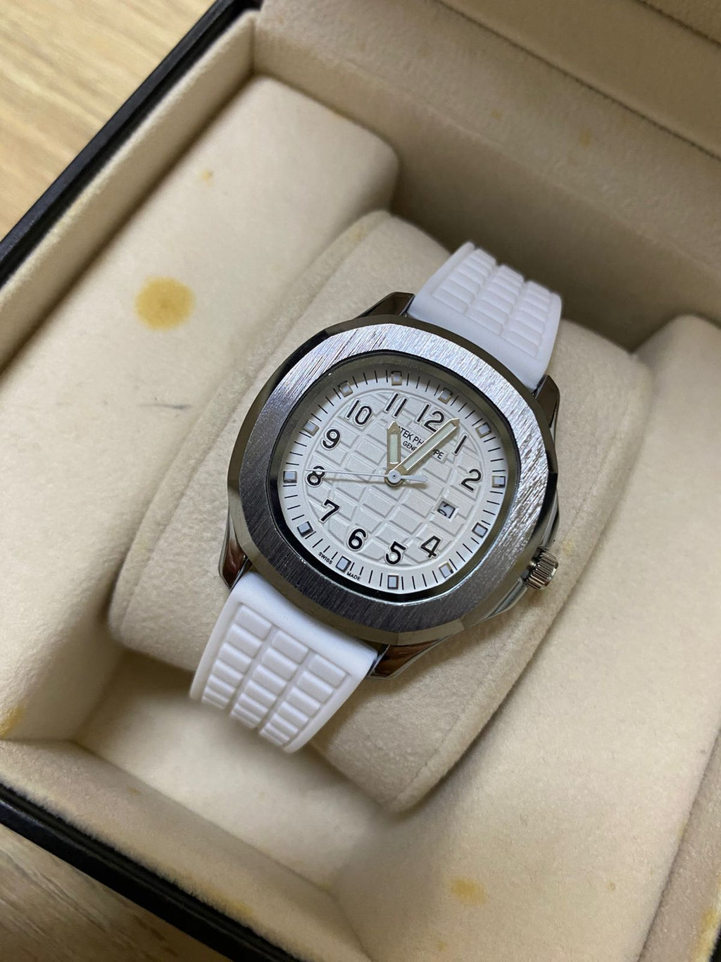 Patekphilippe Dama (2641.058)