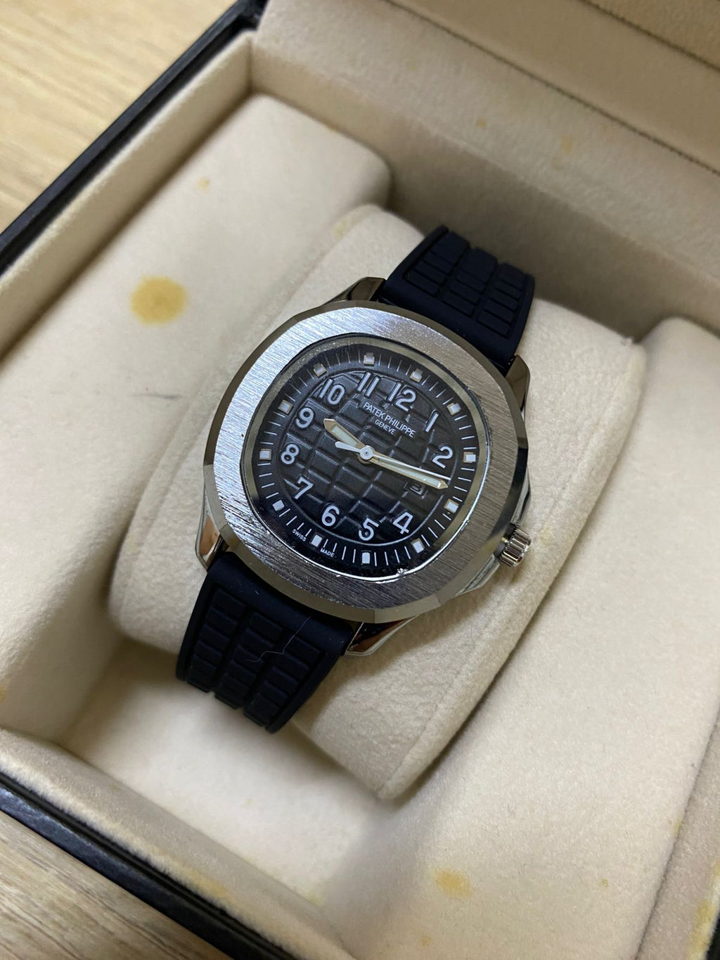 Patekphilippe Dama (2641.058)