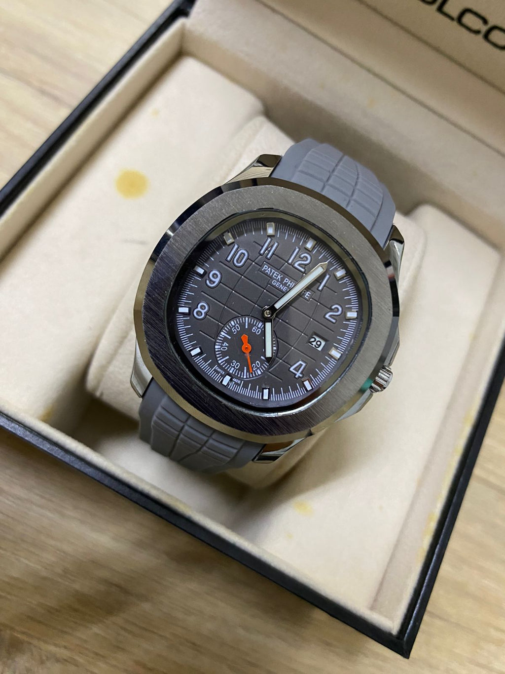 Patekphilippe Goma (2641.058)