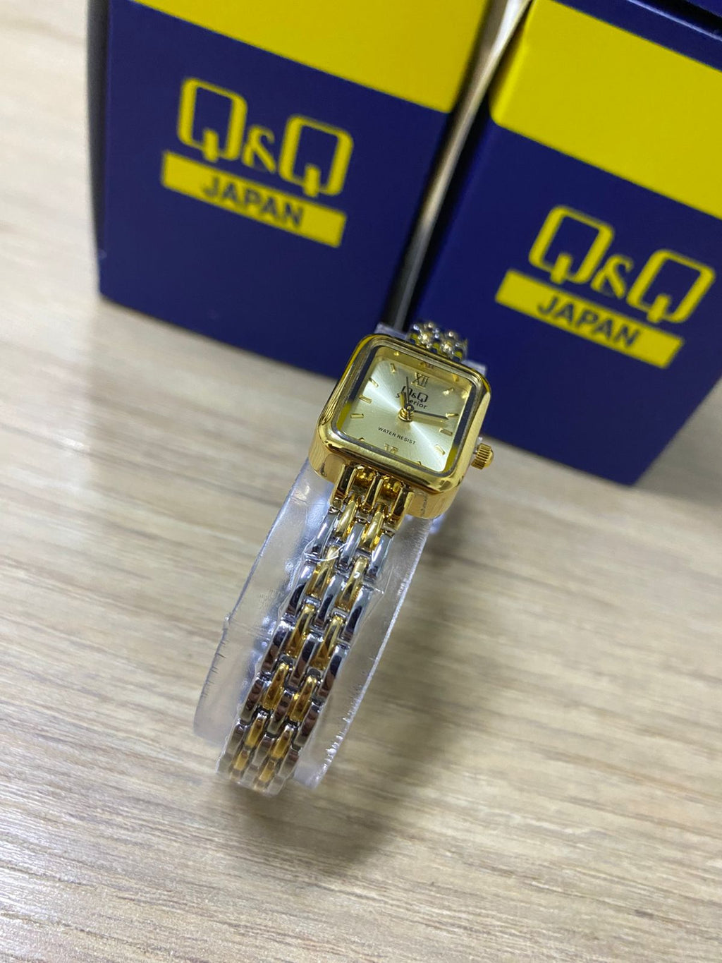 Q&Q Dama (2665.088)