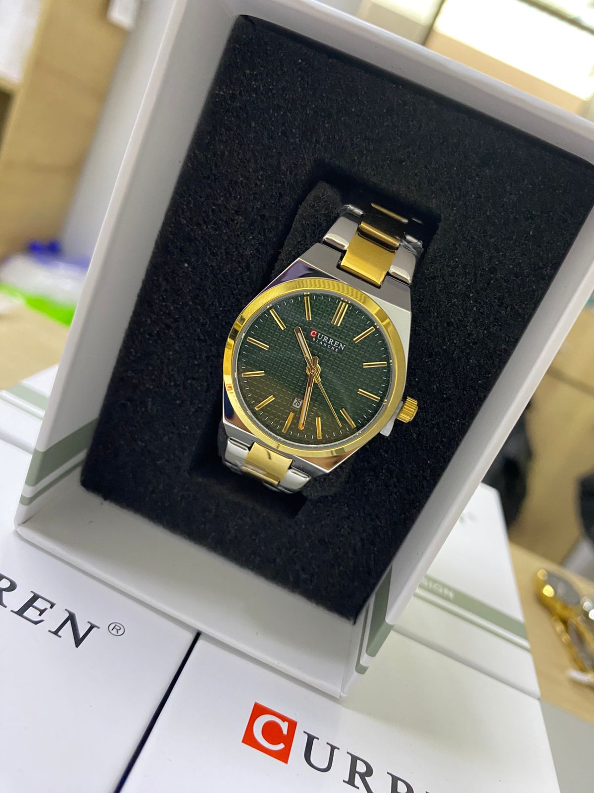 Curren Dama (2658.088)