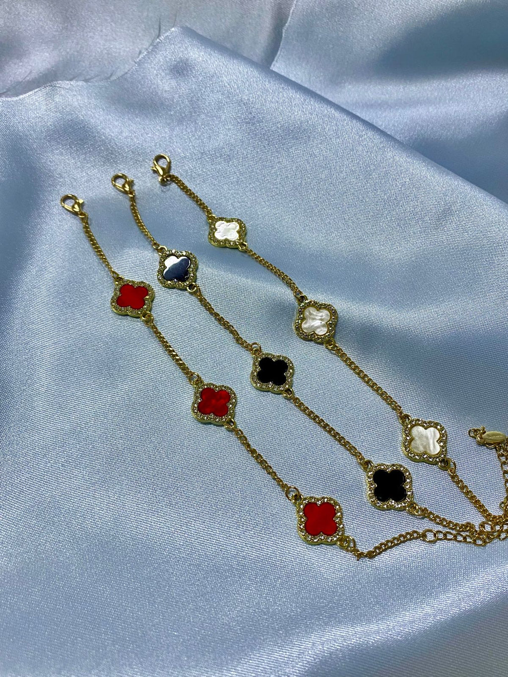 Vancleef Piedras (2604.09)