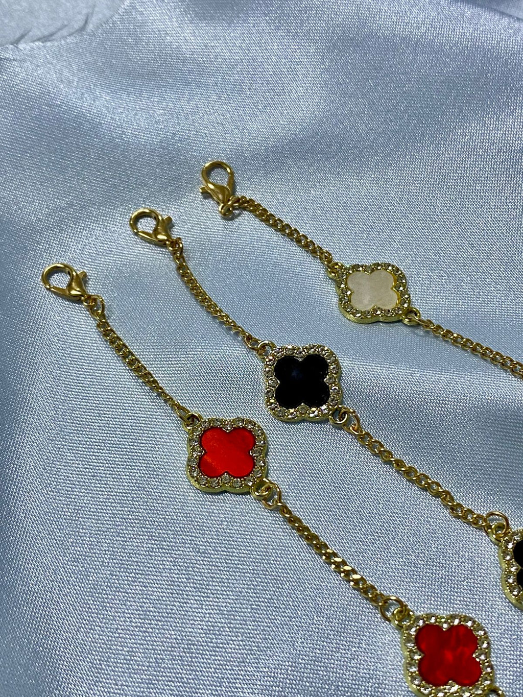 Vancleef Piedras (2604.09)