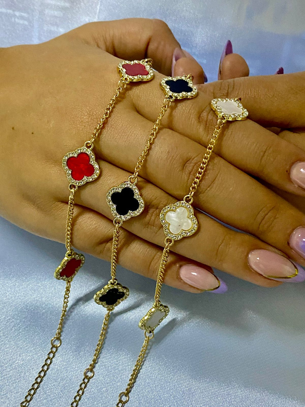 Vancleef Piedras (2604.09)