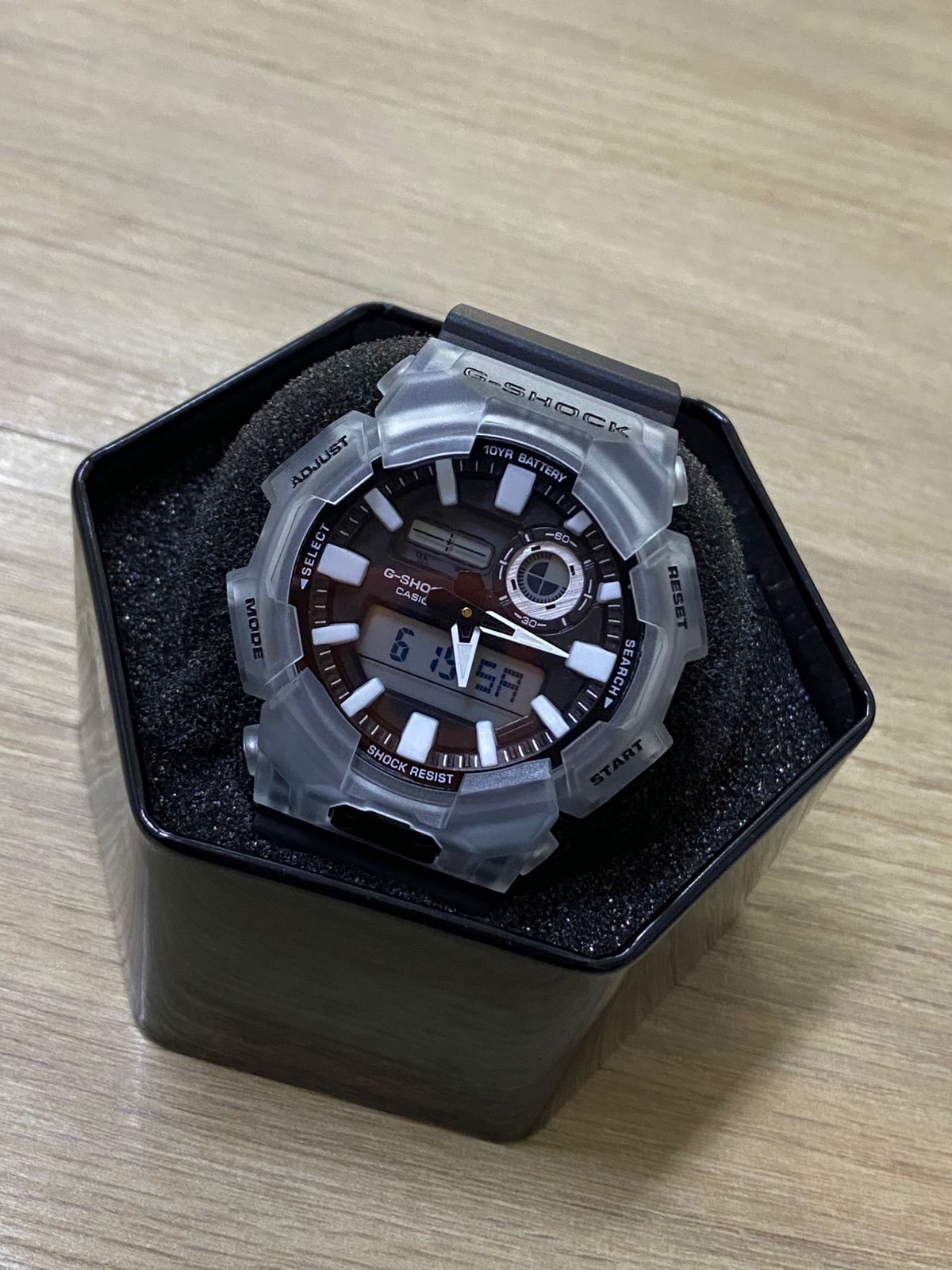 G-shock class (2621.033)