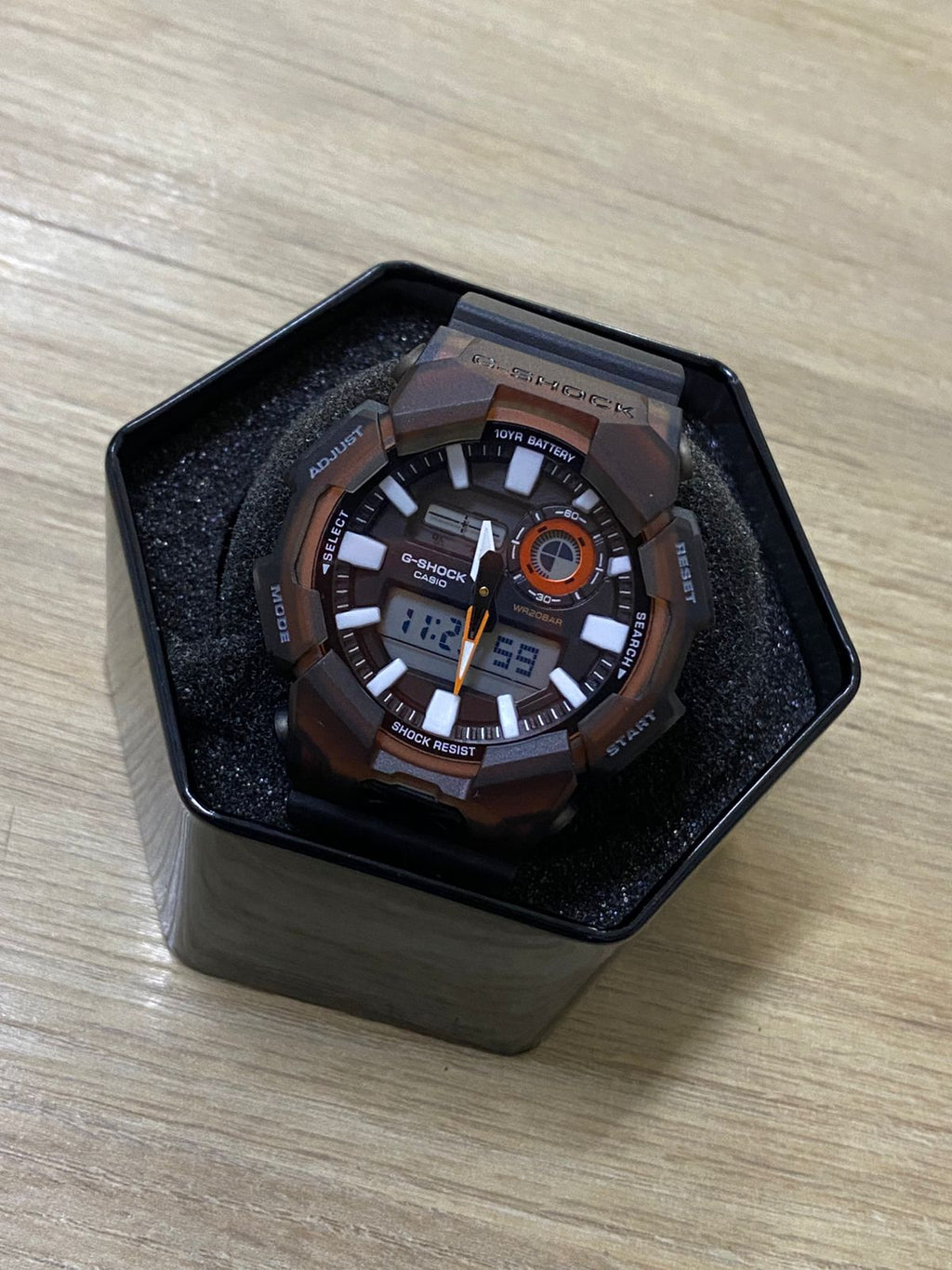 G-shock class (2621.033)