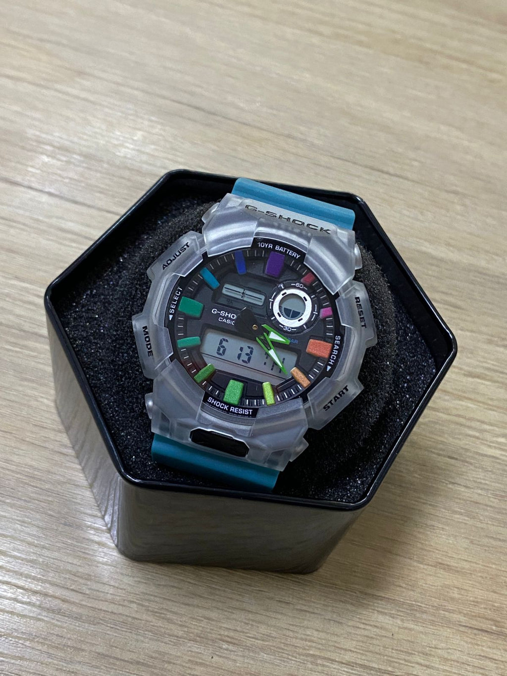 G-shock class (2621.033)