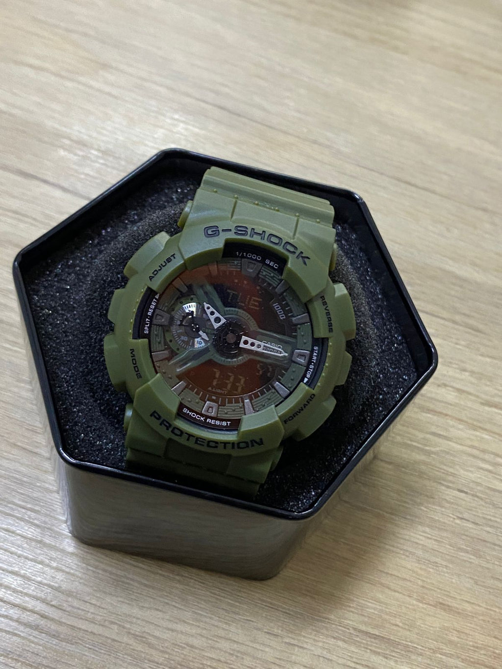 G-shock class (2621.033)