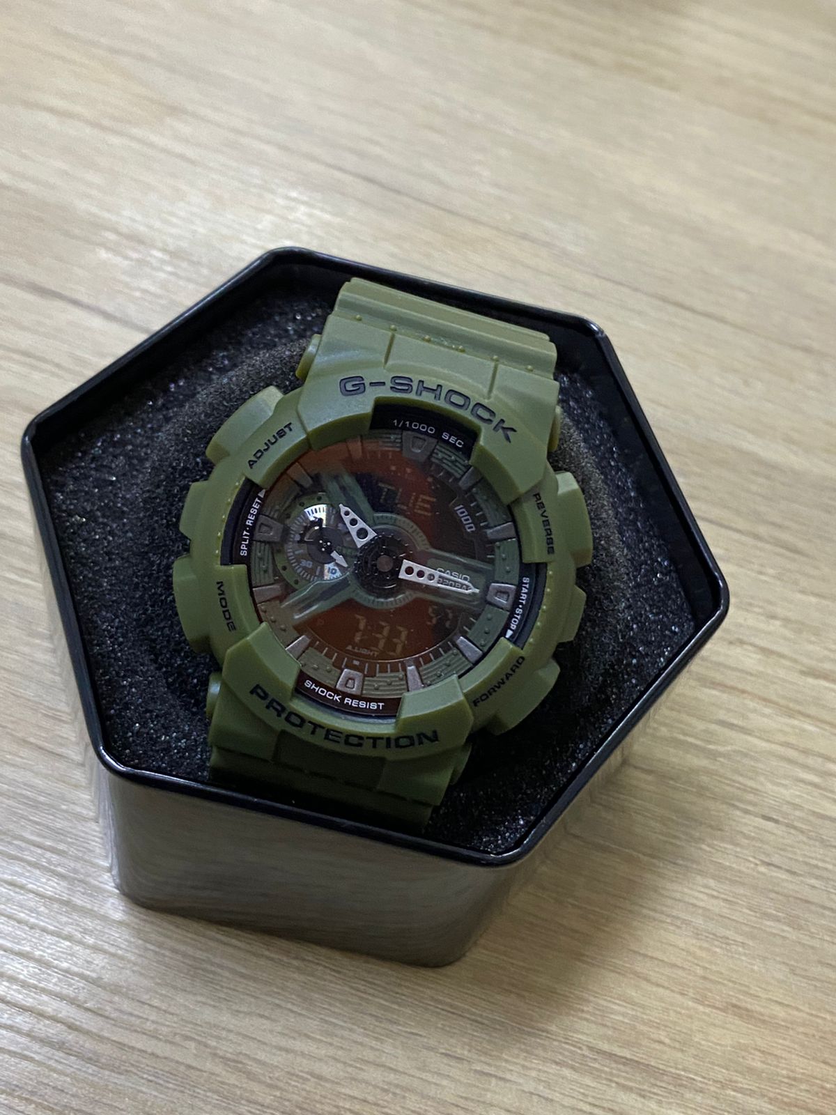 G-shock class (2621.033)