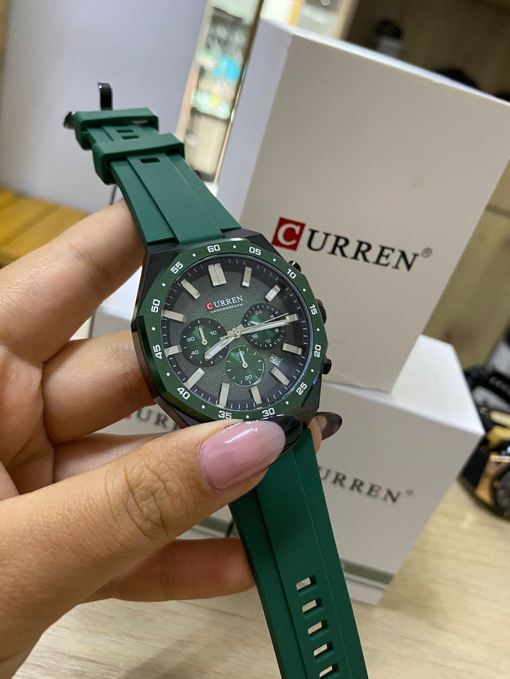 Curren Goma (2695.0120)