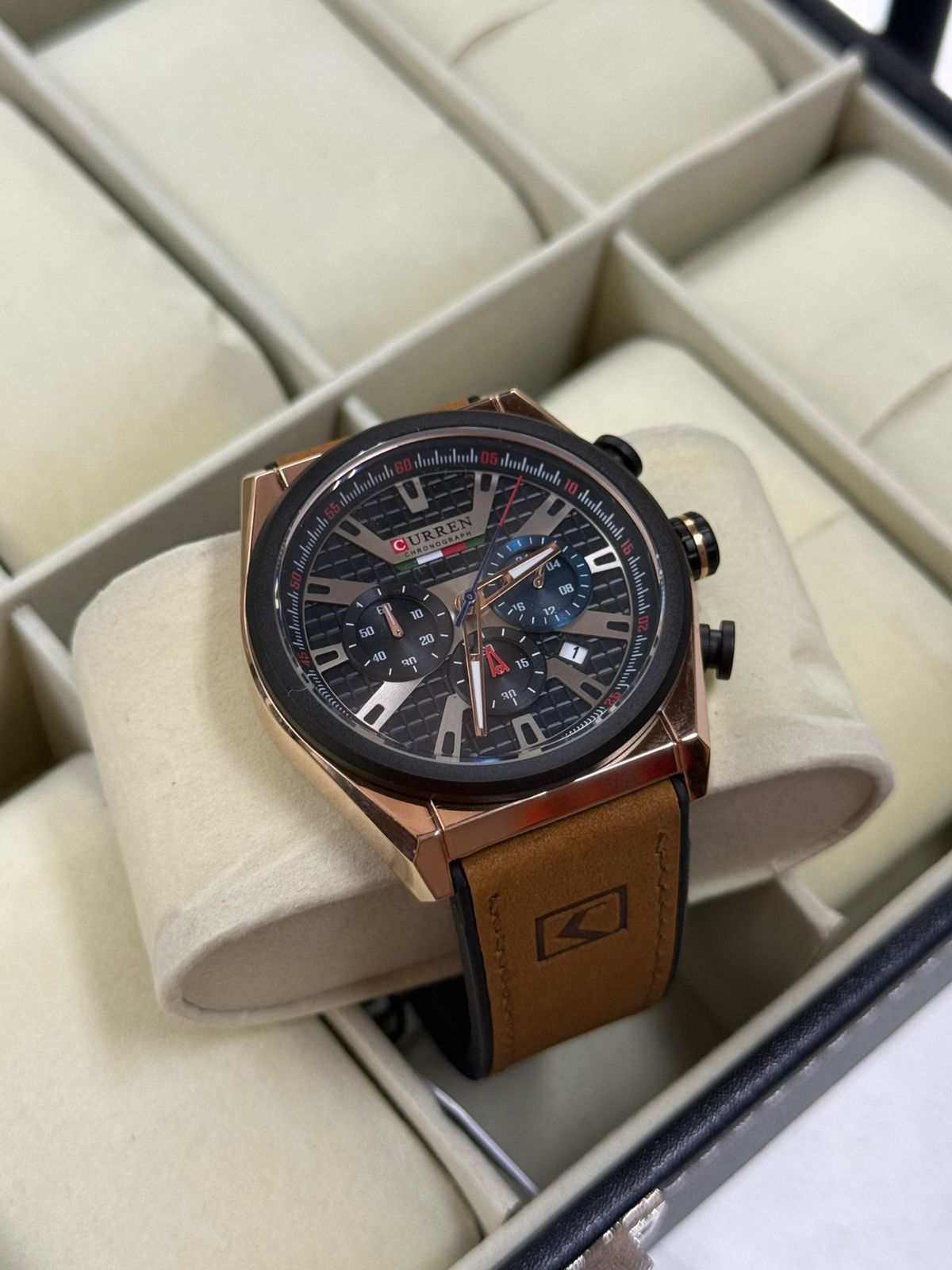 Curren Cuero (2685.0115)