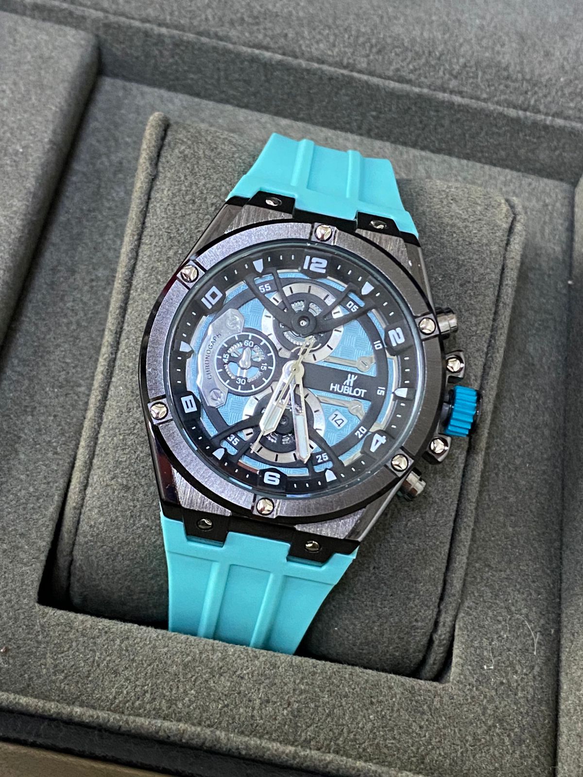 Hublot (2638.054)