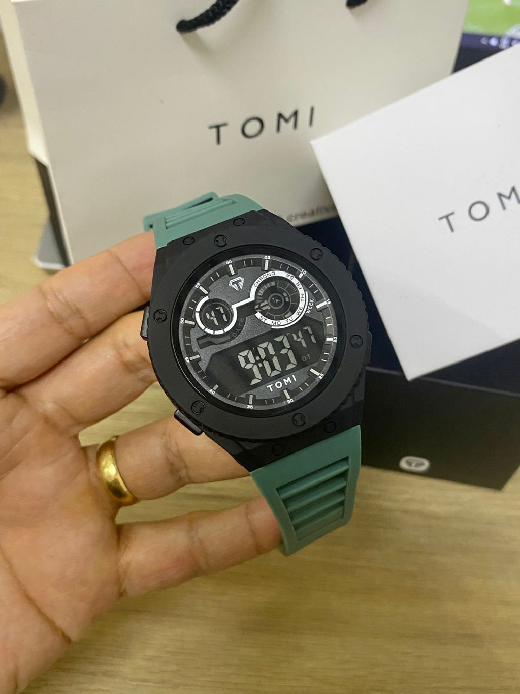 TOMI T206 (2624.039)