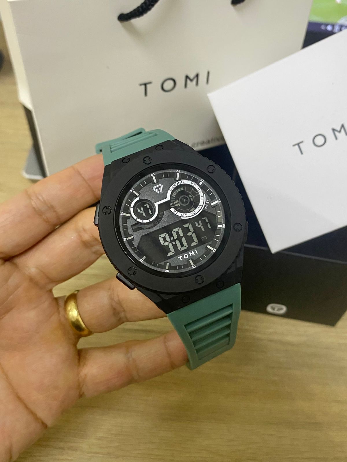 TOMI T206 (2624.039)