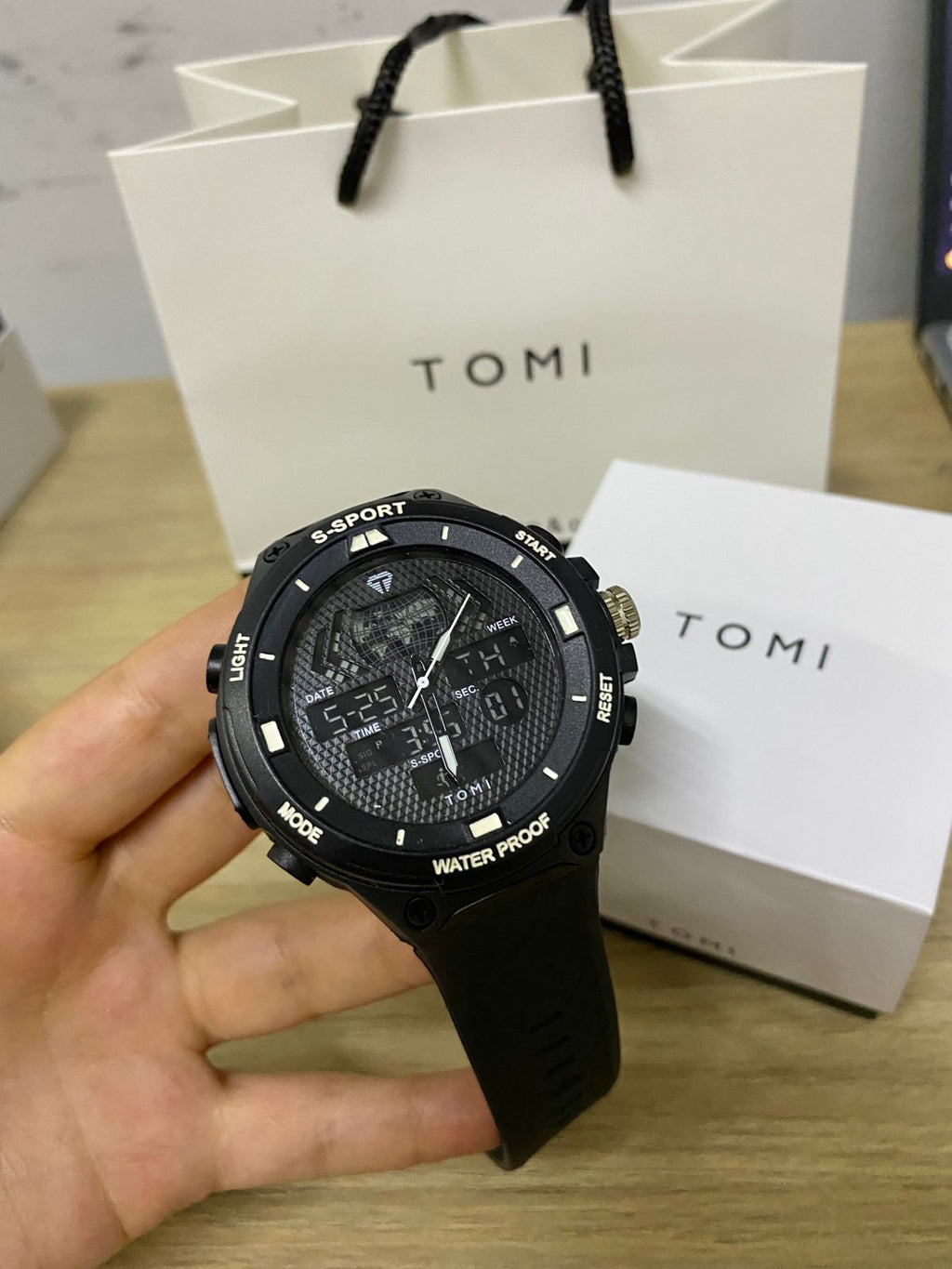 TOMI T215 (2629.047)