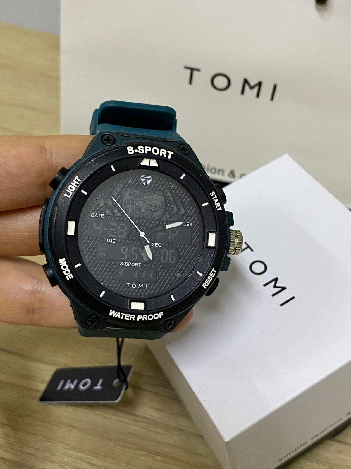 TOMI T215 (2629.047)
