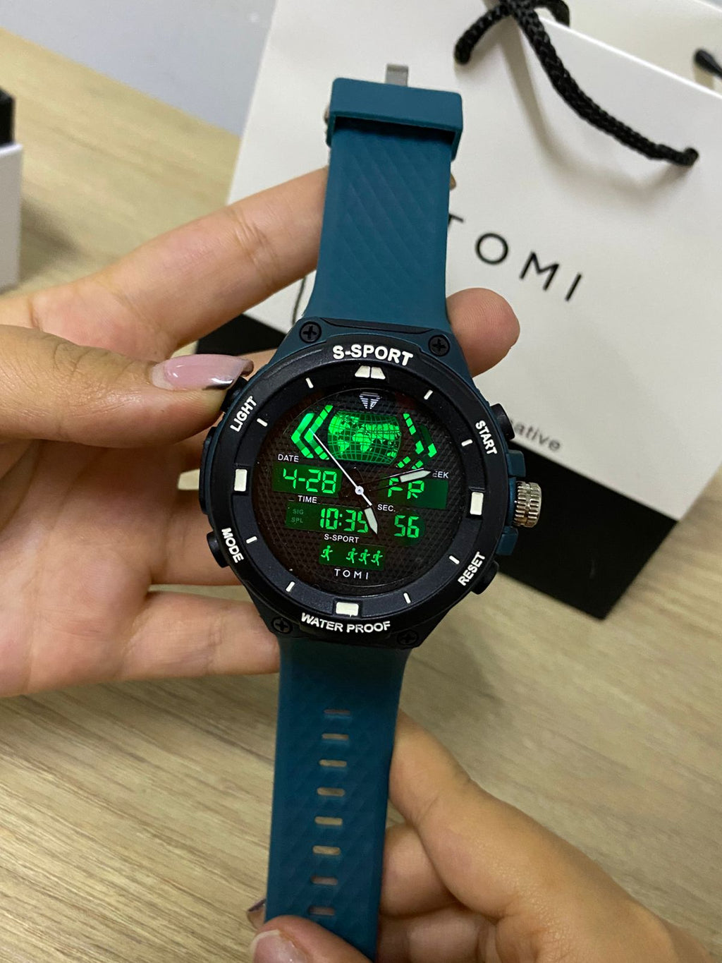 TOMI T215 (2629.047)