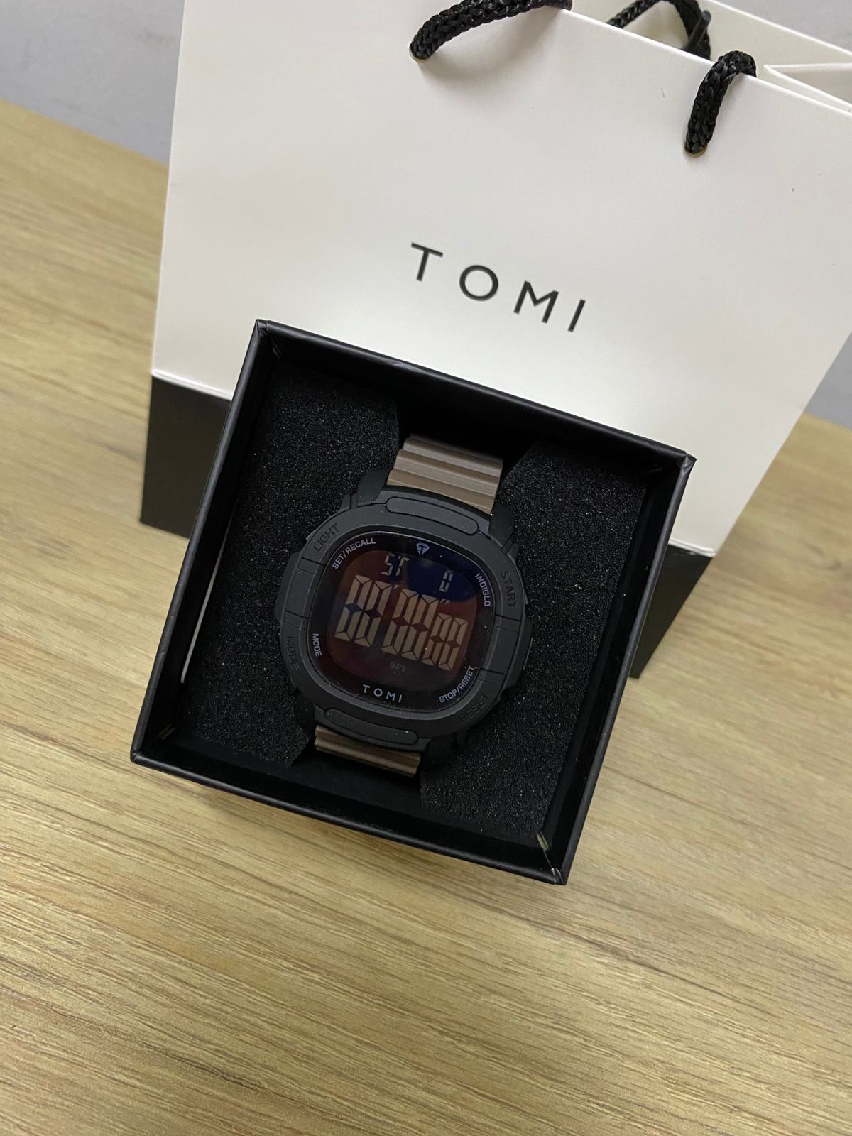 TOMI T208 (2624.039)