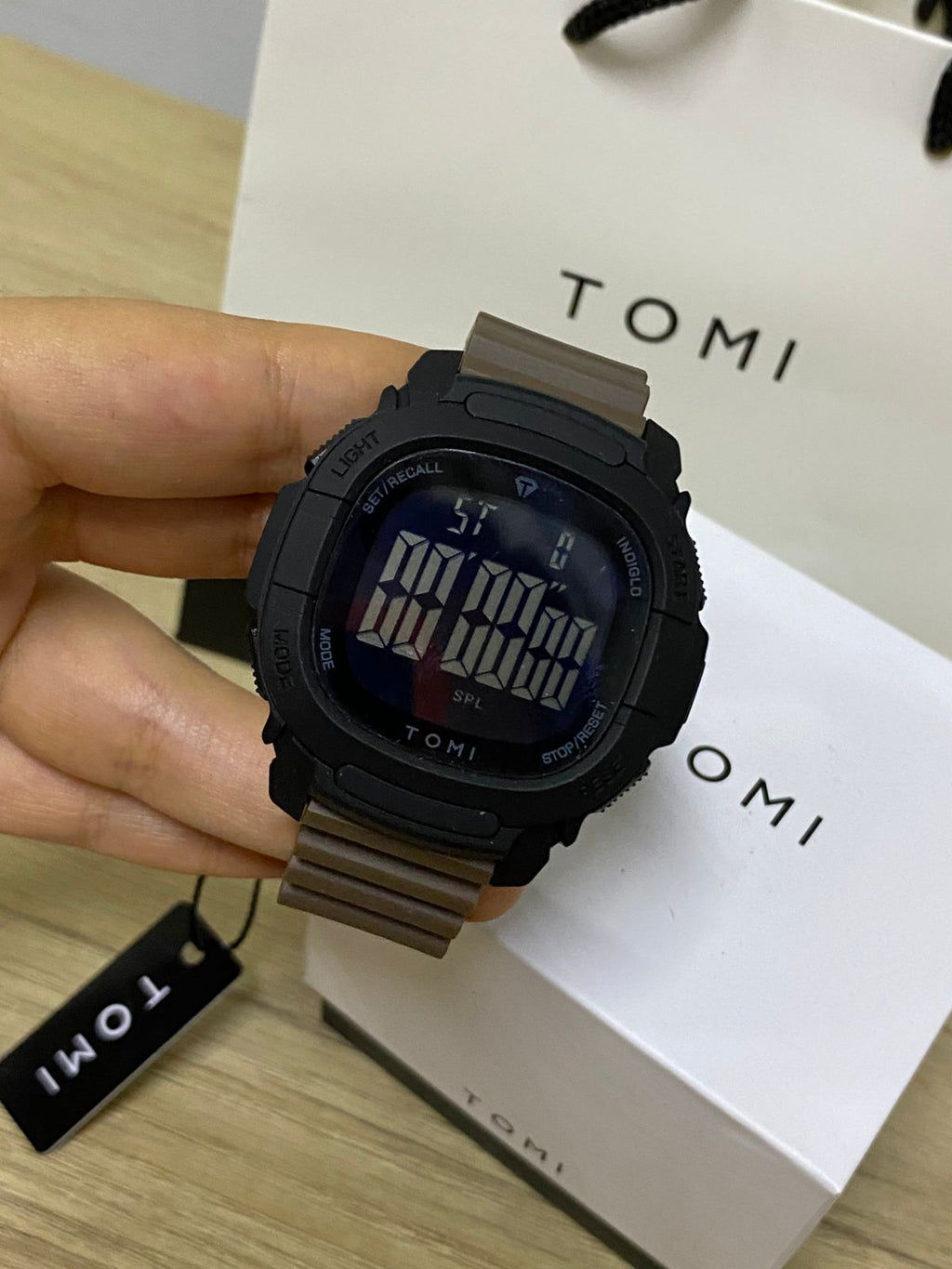 TOMI T208 (2624.039)