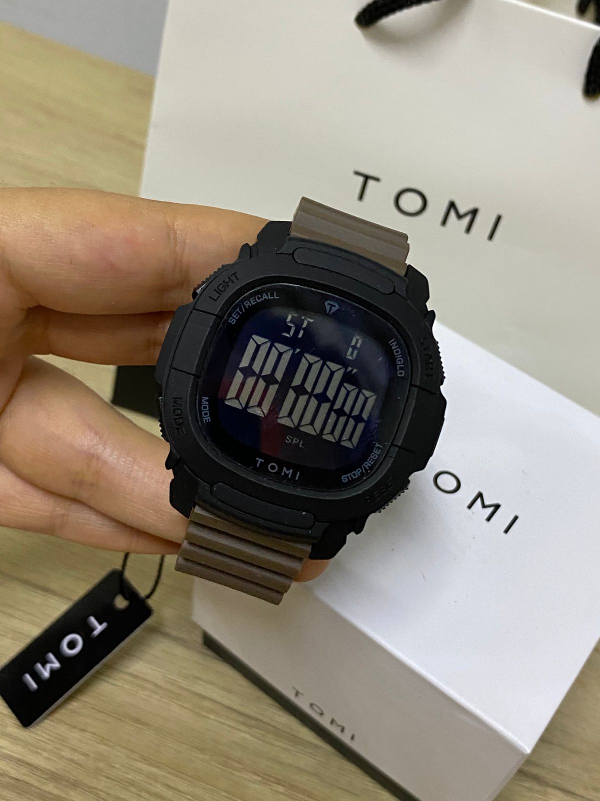 TOMI T208 (2624.039)