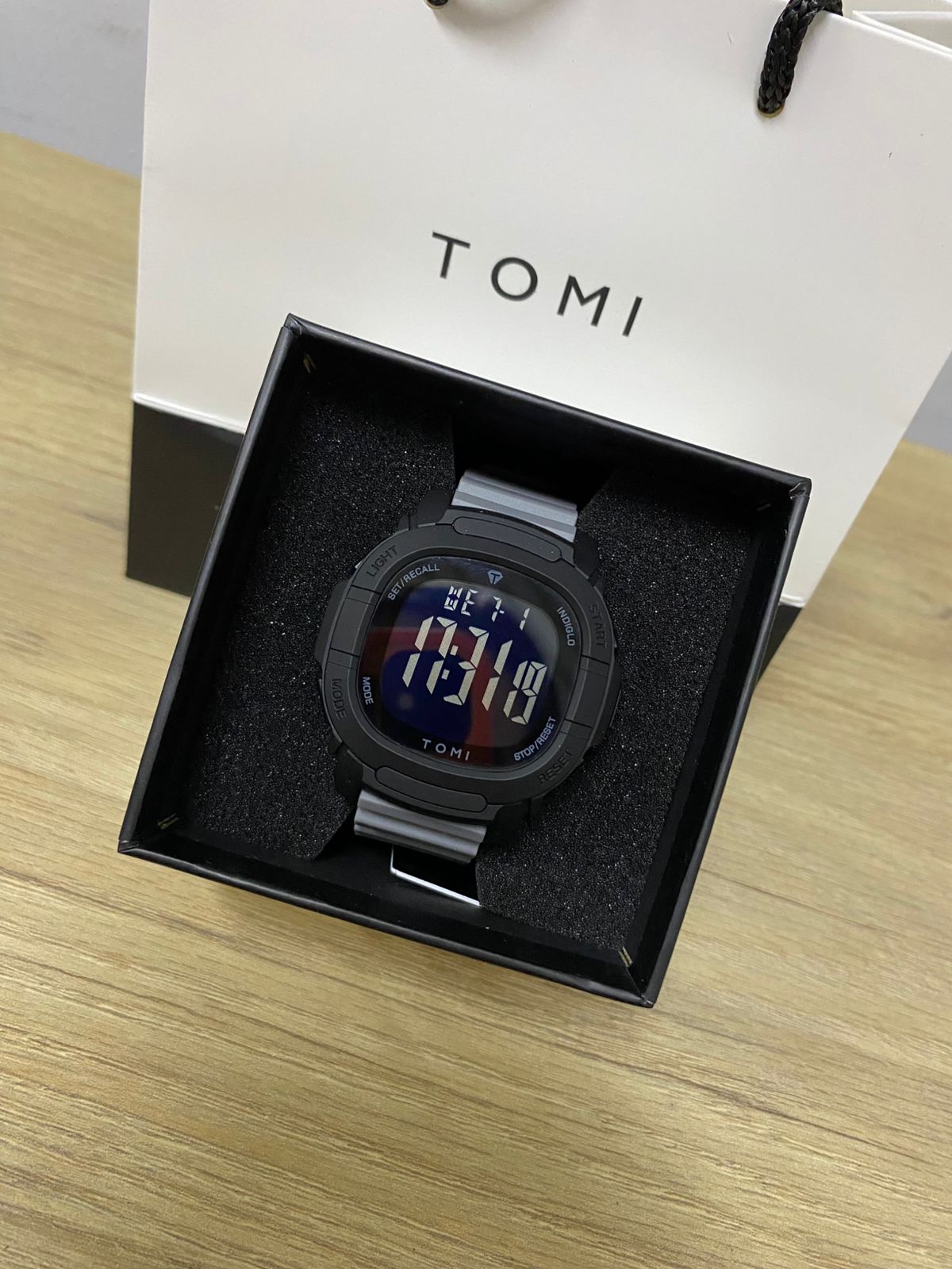 TOMI T208 (2624.039)