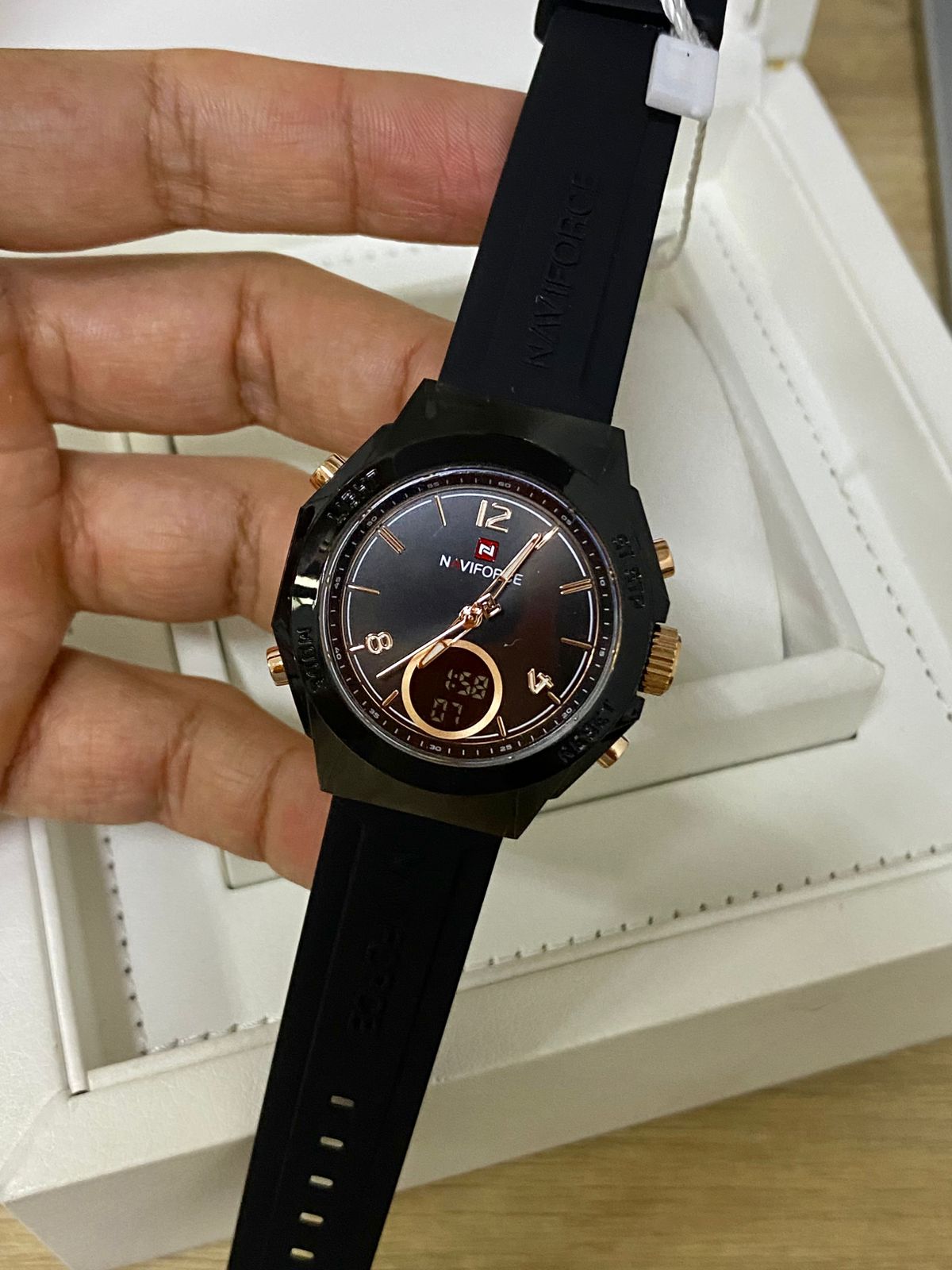 Naviforce Dama Goma (2662.087)