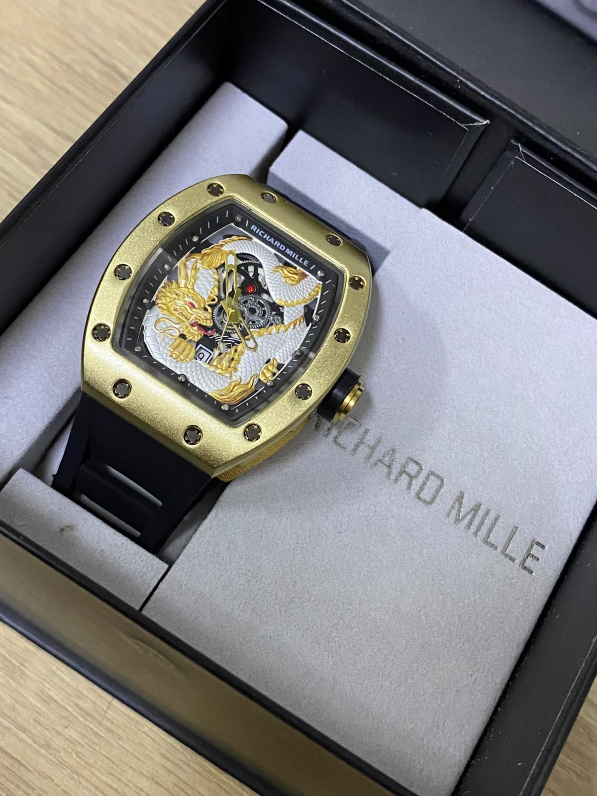 Richard Mille Dragon (2645.058)