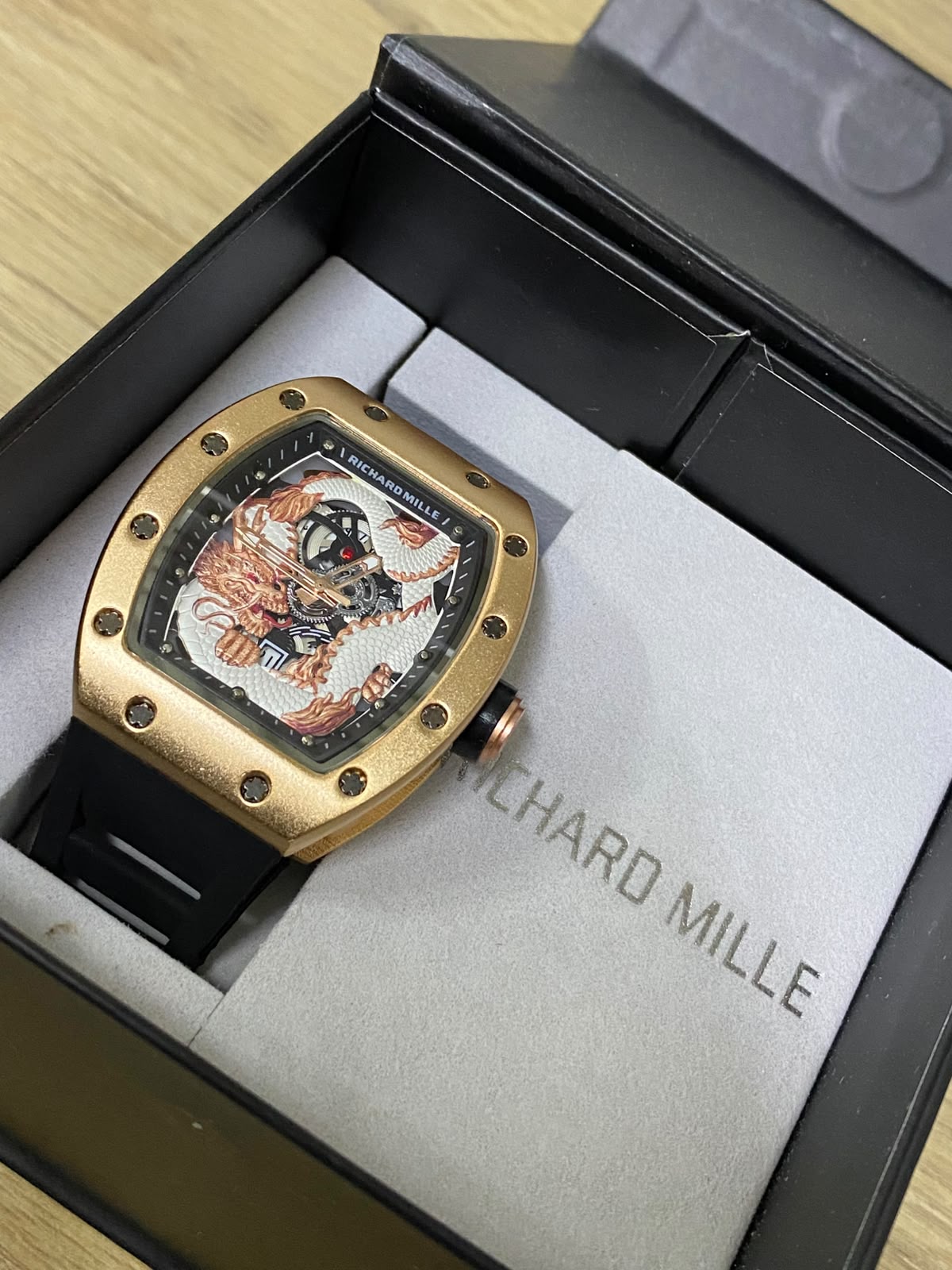 Richard Mille Dragon (2645.058)