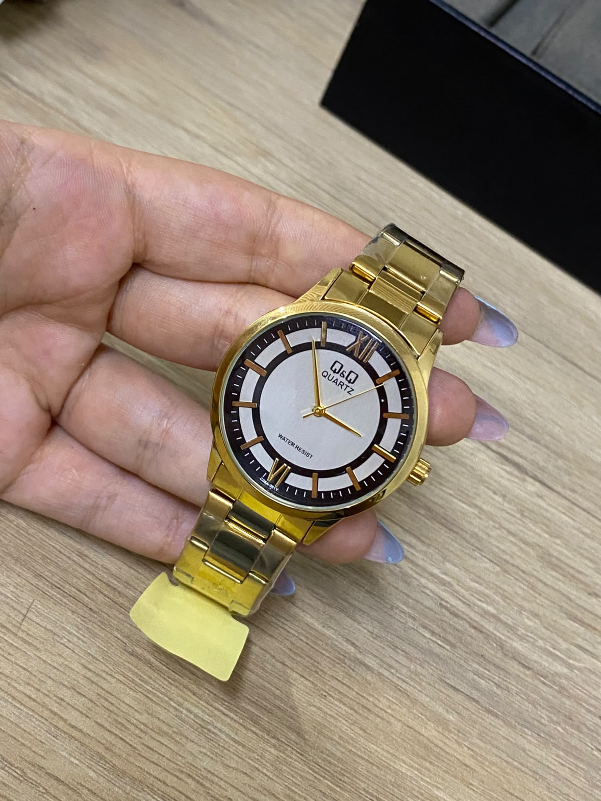 Q&Q ORIGINAL (2640.054)