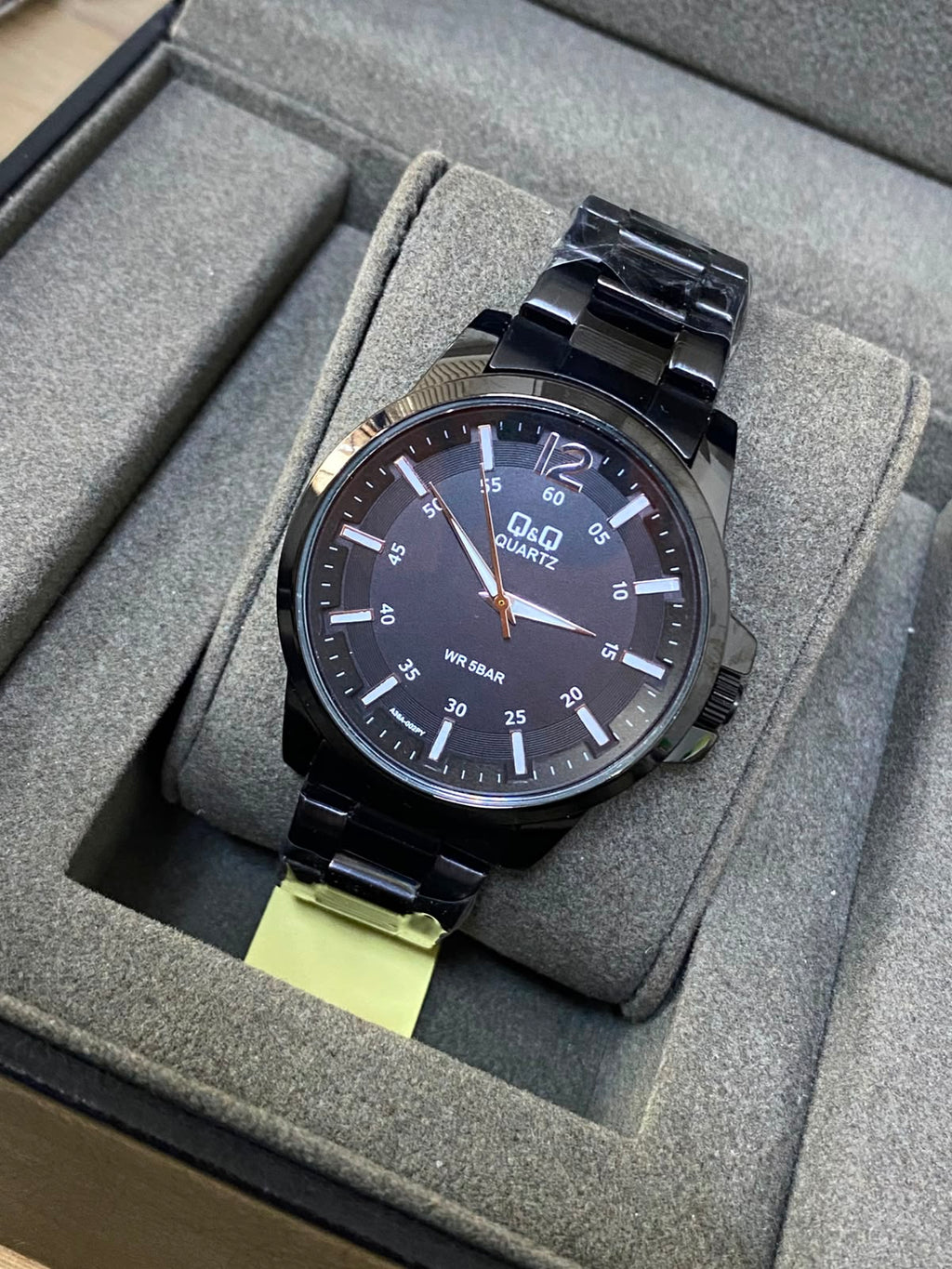 Q&Q ORIGINAL (2640.054)