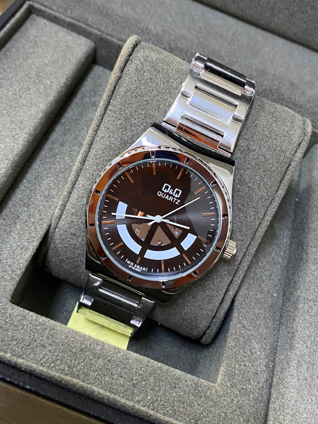 Q&Q ORIGINAL (2640.054)