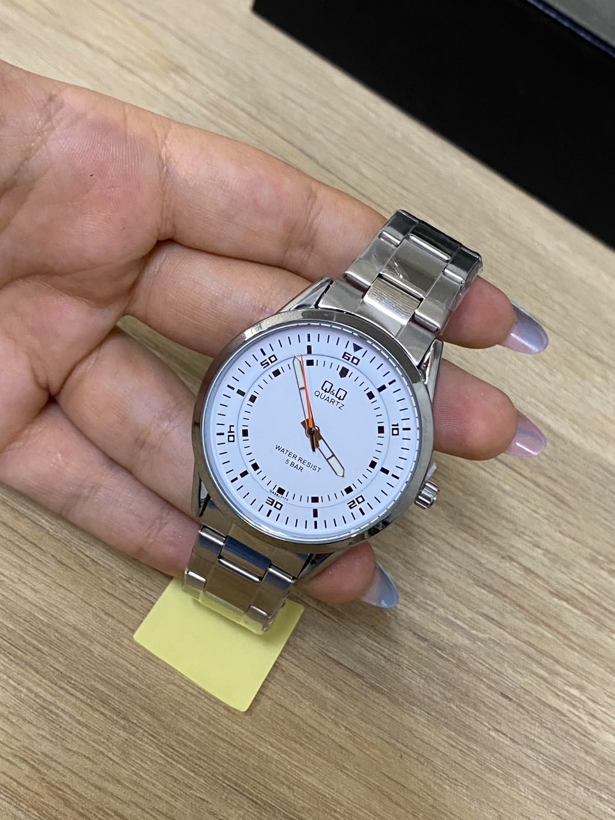 Q&Q ORIGINAL (2640.054)