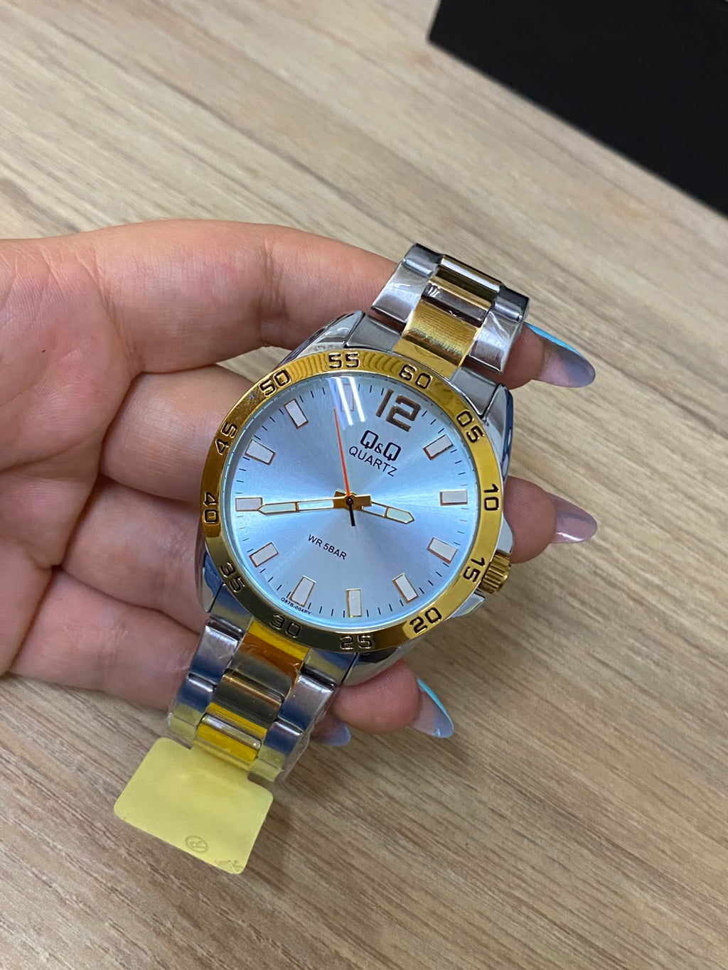 Q&Q ORIGINAL (2640.054)