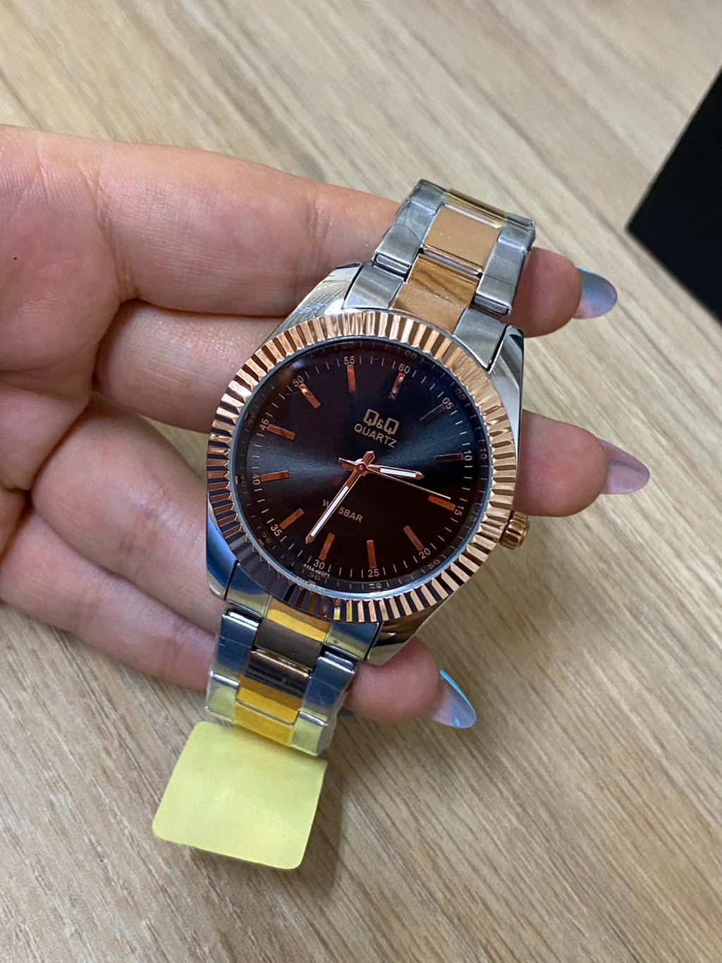 Q&Q ORIGINAL (2640.054)