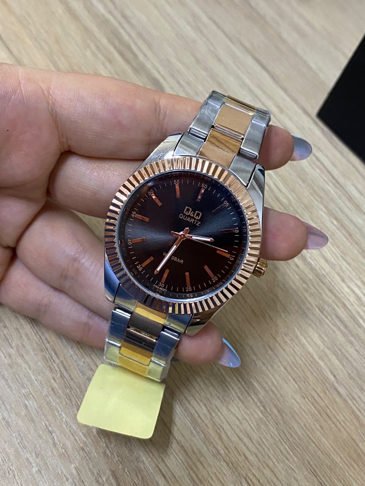 Q&Q ORIGINAL (2640.054)