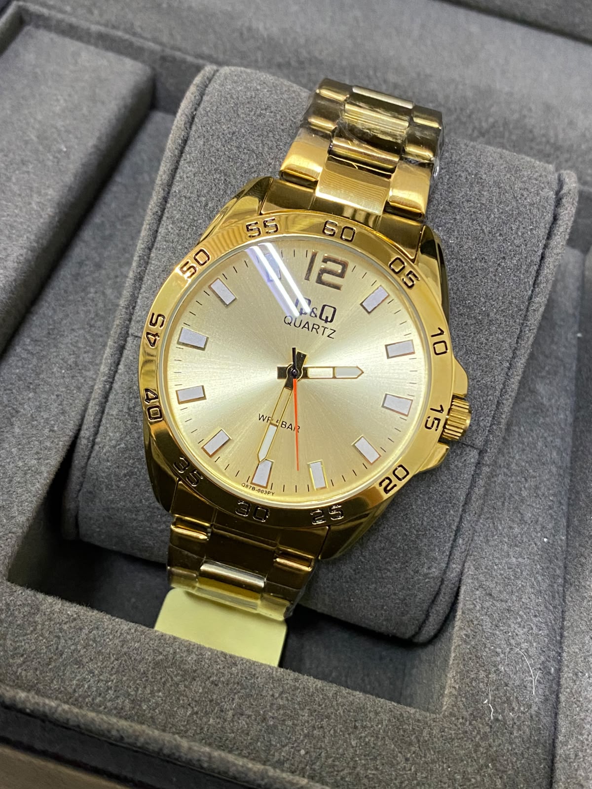 Q&Q ORIGINAL (2640.054)
