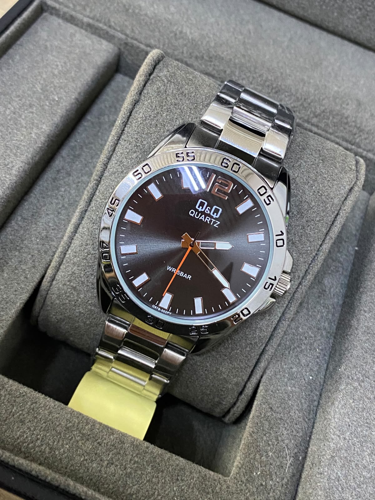 Q&Q ORIGINAL (2640.054)