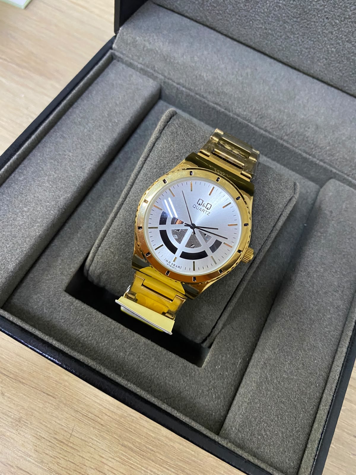 Q&Q ORIGINAL (2640.054)