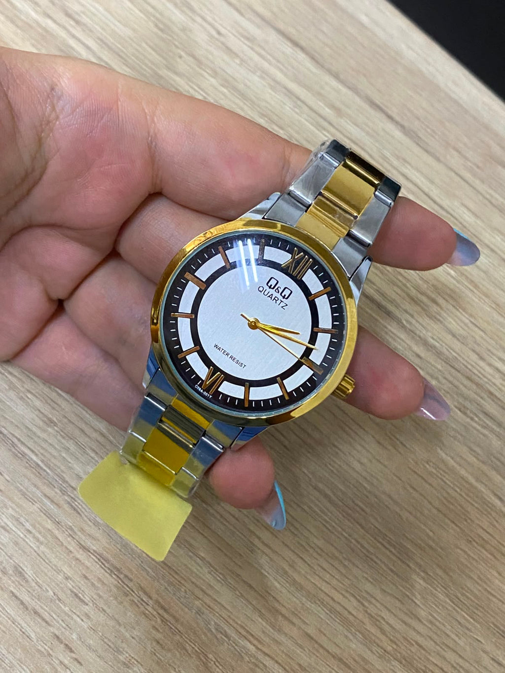 Q&Q ORIGINAL (2640.054)