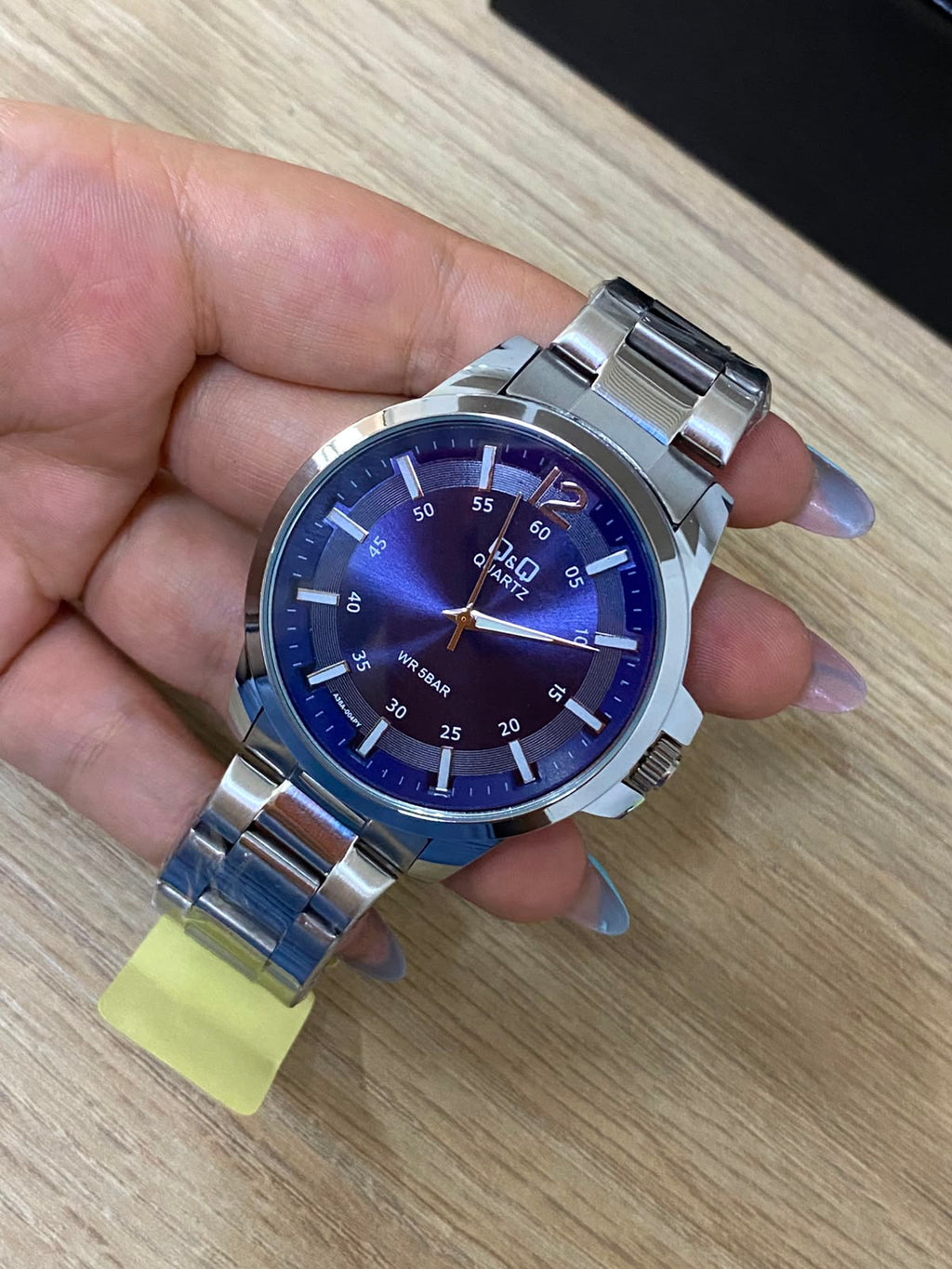 Q&Q ORIGINAL (2640.054)
