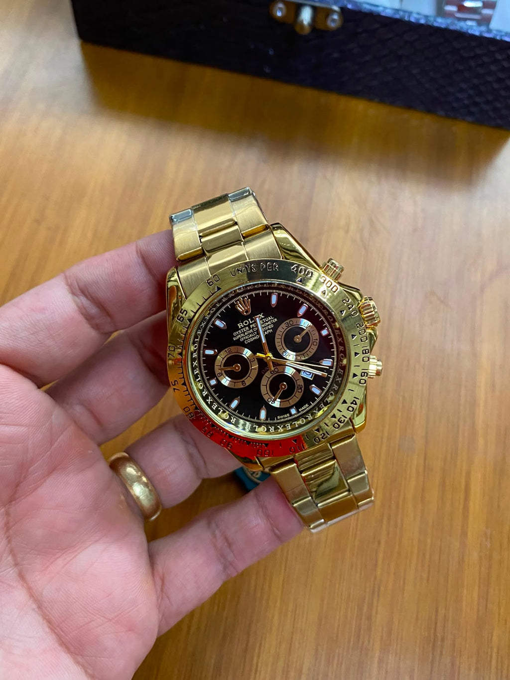 Daytona GOLD BLACK (2650.075)