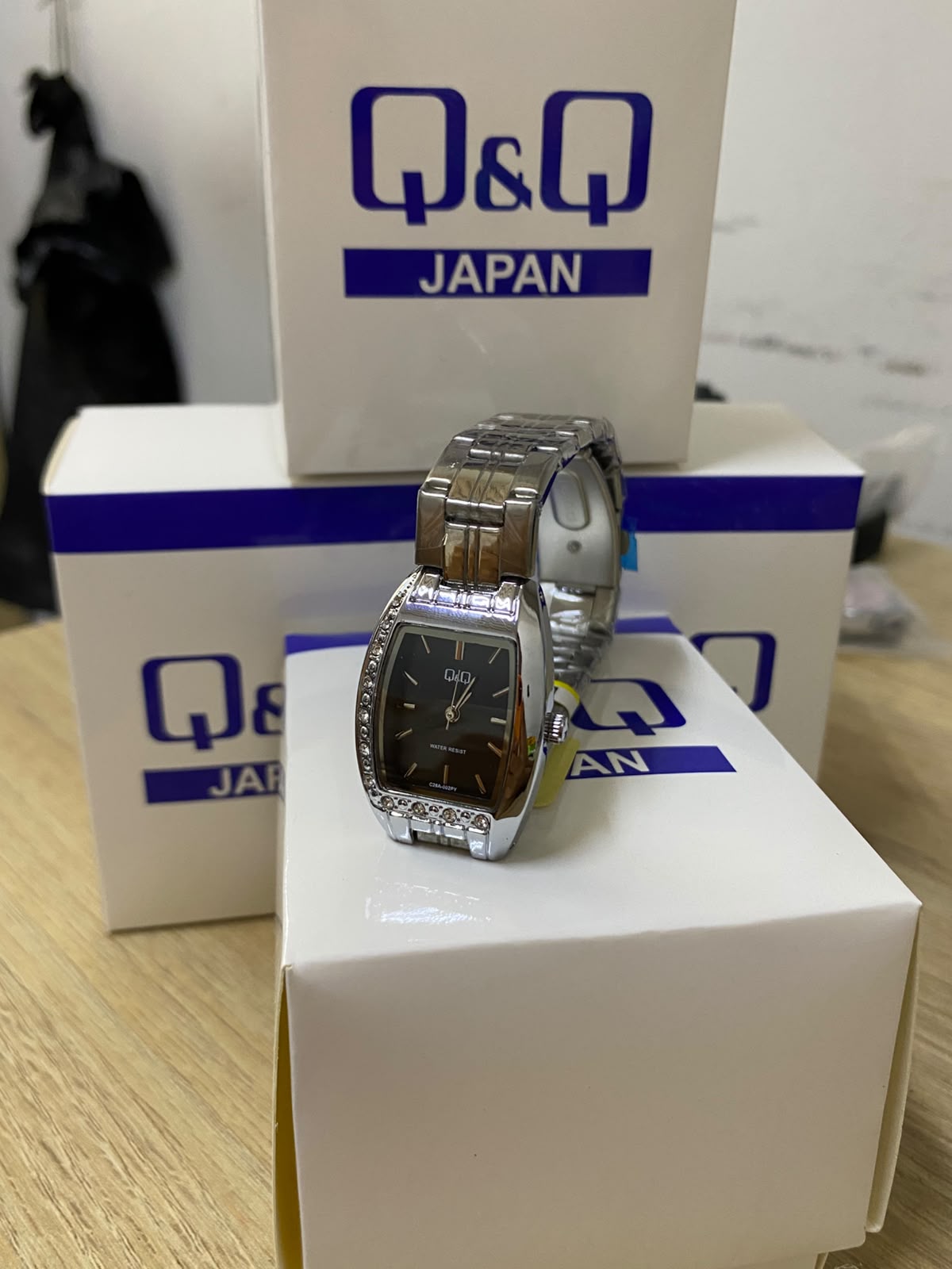 Q&Q DAMA (2640.054)