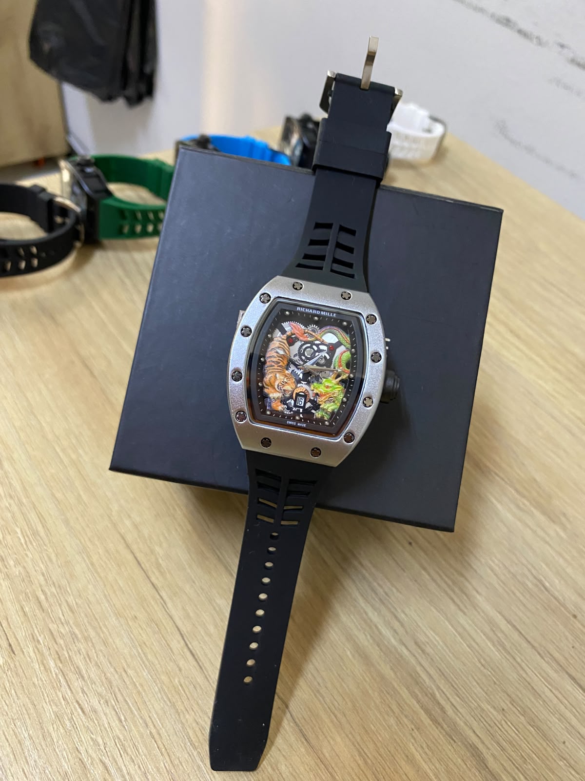 RM (2645.058)