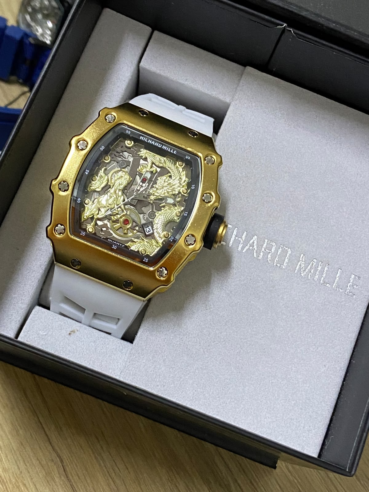RM (2645.058)