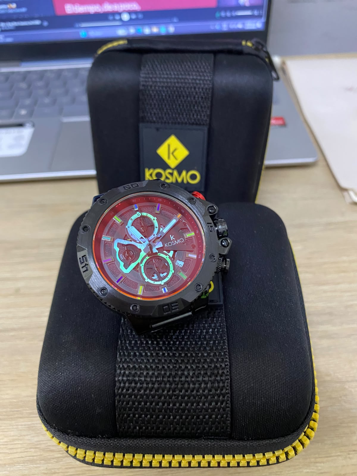 KOSMO (25150.0175)