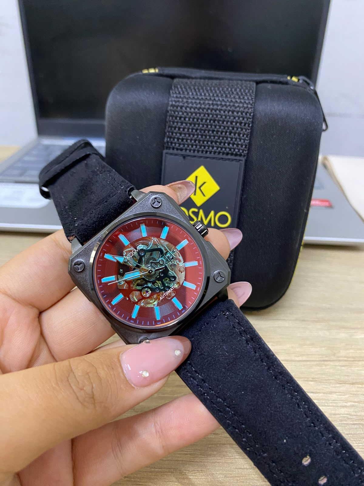 KOSMO (2680.0145)