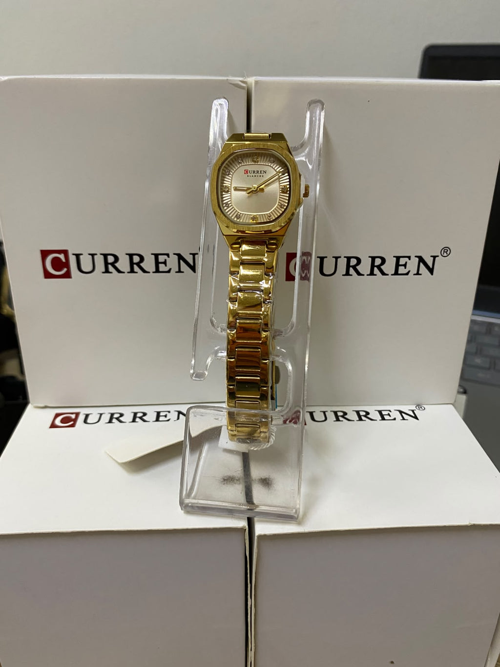 CURREN DAMA (2660.088)