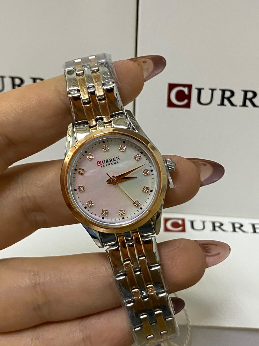 CURREN DAMA (2660.088)