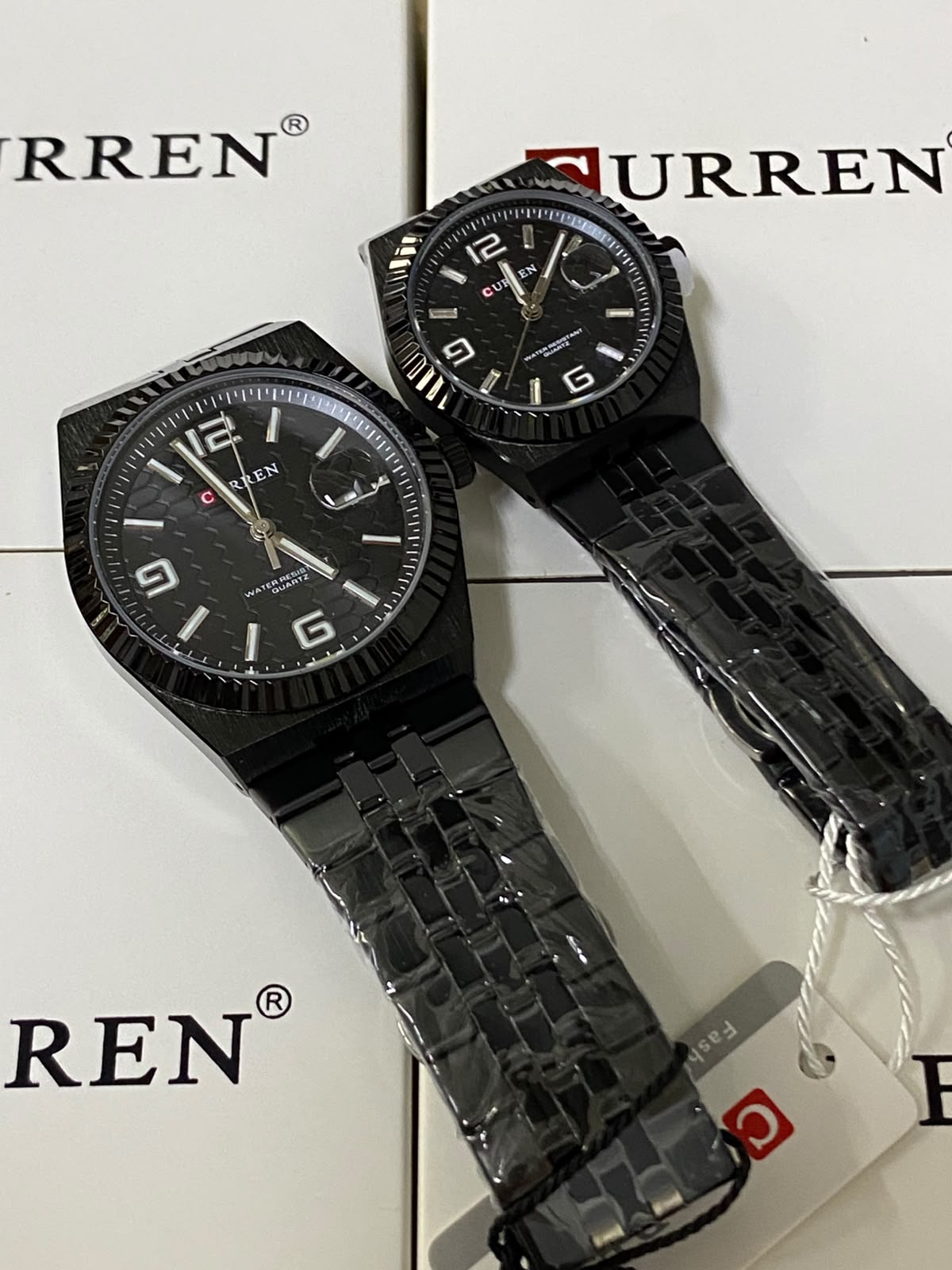 CURREN PAREJA (26120.0168)
