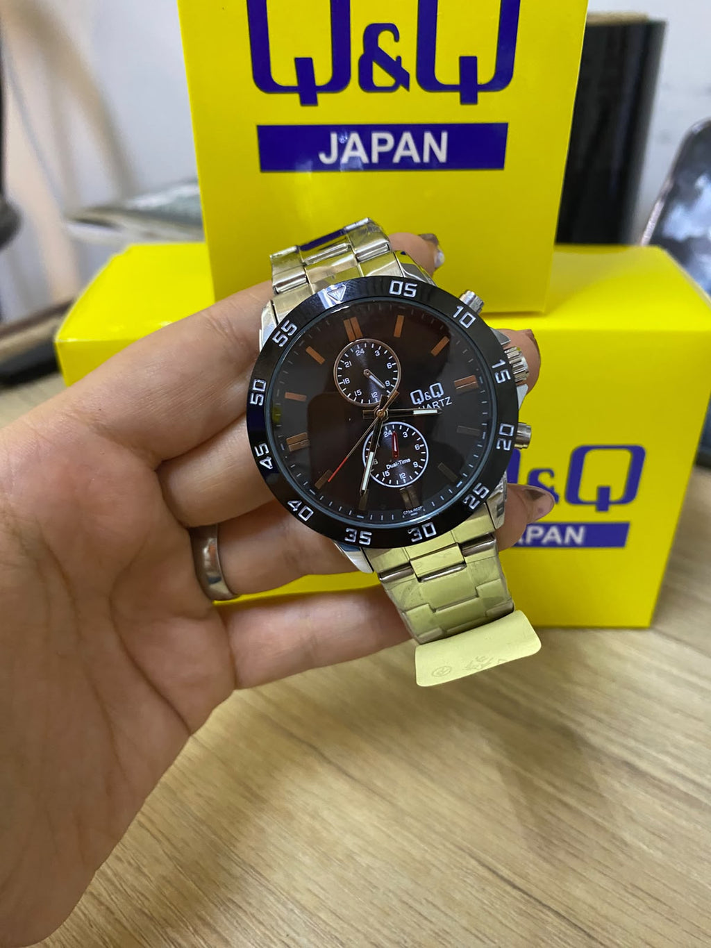 Q&Q ORIGINAL (2640.054)